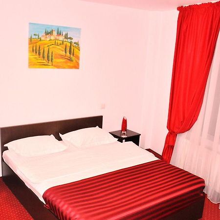 Hotel Pascu บูคาเรสต์ ภายนอก รูปภาพ